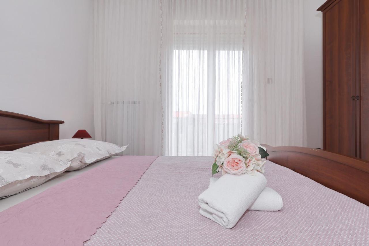Apartamento Apartman Sweet Mary Zadar Exterior foto